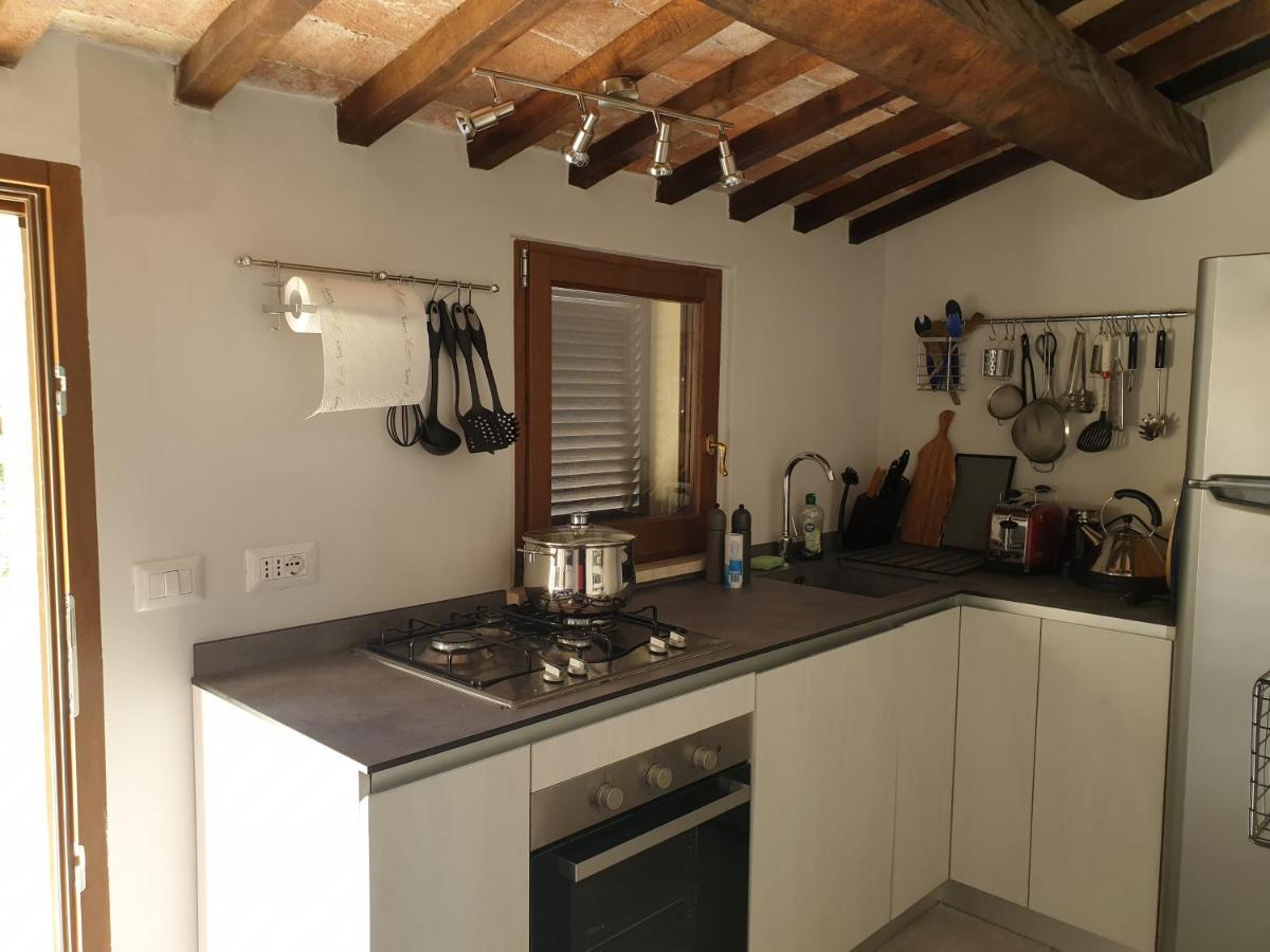 סטורניה Le Querciolaie Monte Cavallo - Upper Apartment מראה חיצוני תמונה